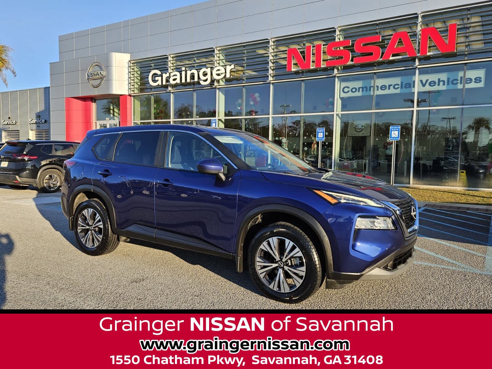 2023 Nissan Rogue SV's photo