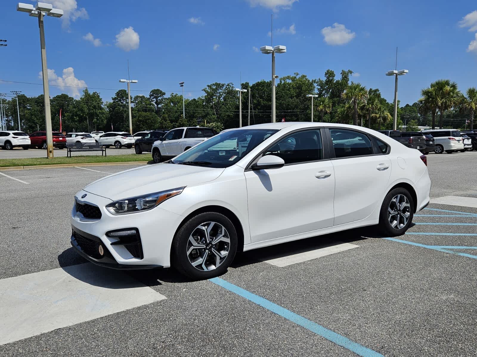 2021 Kia Forte LXS photo 2