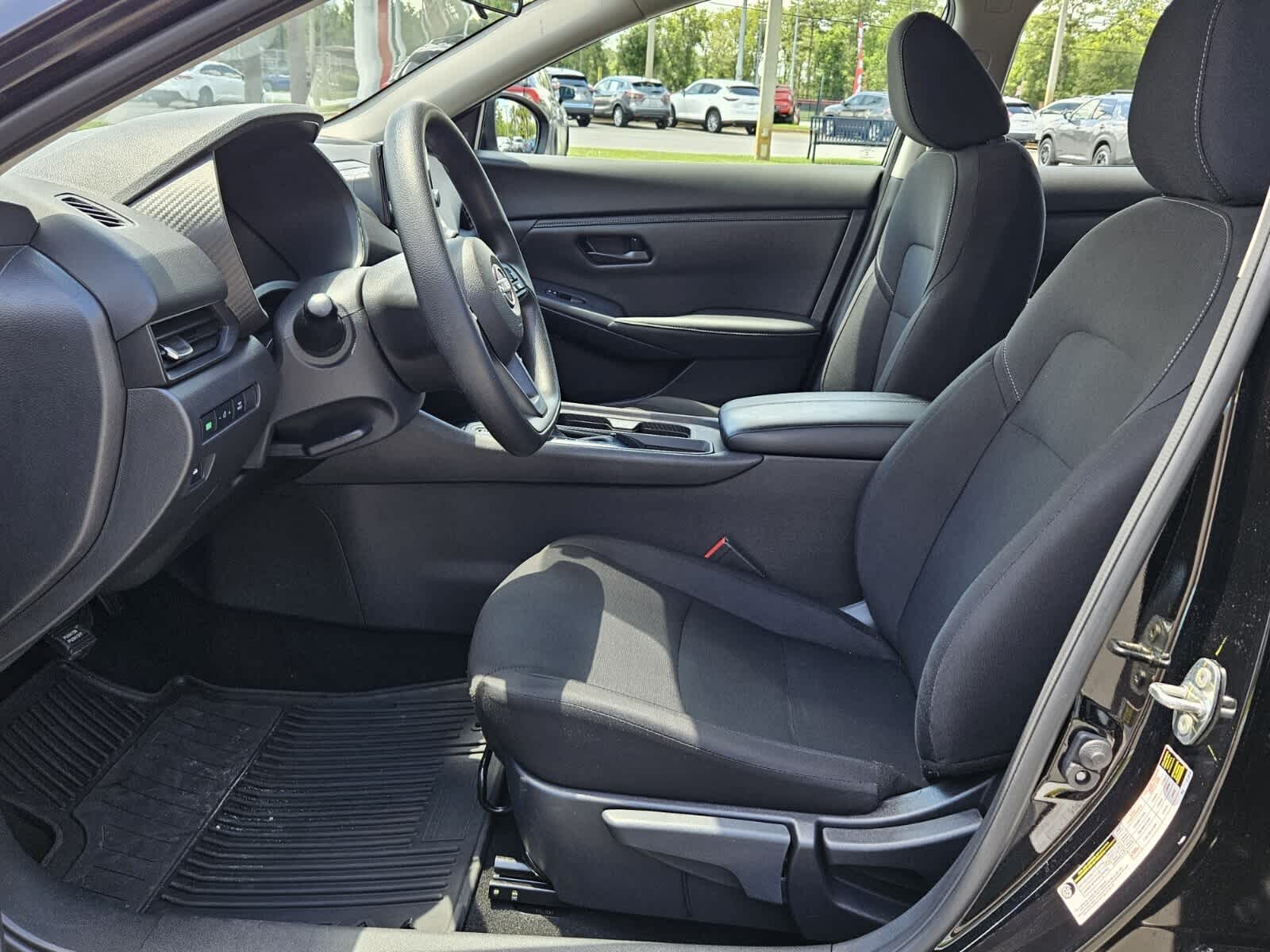 2025 Nissan Sentra S photo 3