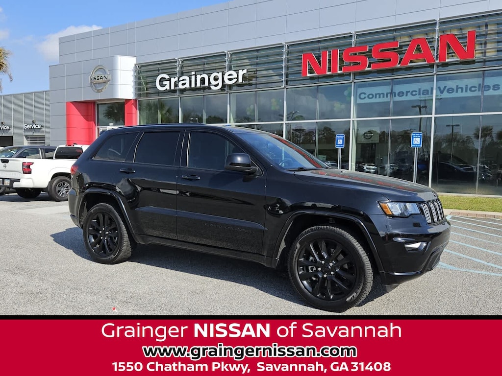 Used 2021 Jeep Grand Cherokee Laredo SUV