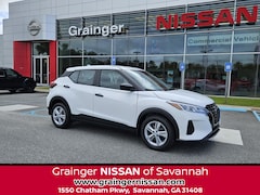 2025 Nissan Kicks Play S SUV