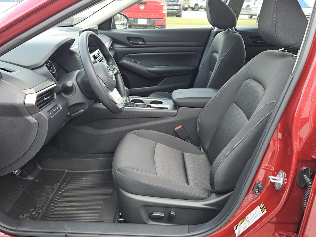 New 2026 Nissan Altima SV Sedan