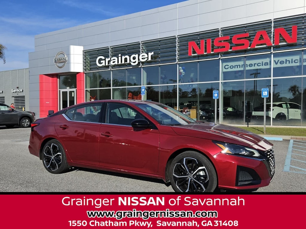 Used 2024 Nissan Altima 2.5 SR Sedan