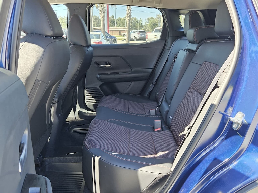 New 2026 Nissan Kicks SR SUV