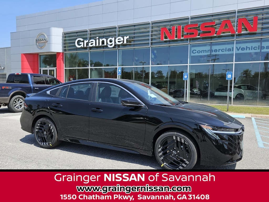 New 2026 Nissan Sentra SR Sedan