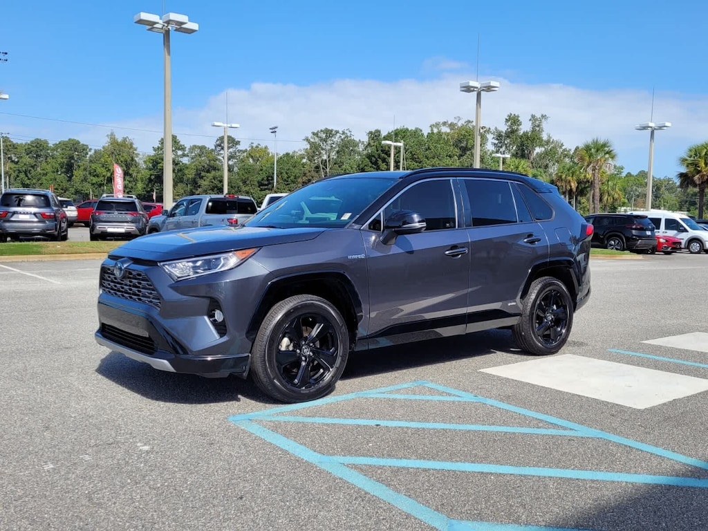 Used 2020 Toyota RAV4 Hybrid XSE SUV