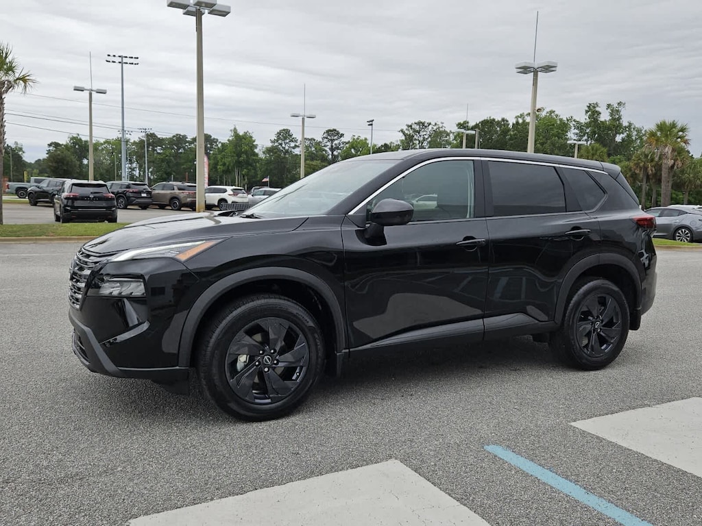 New 2026 Nissan Rogue SV SUV