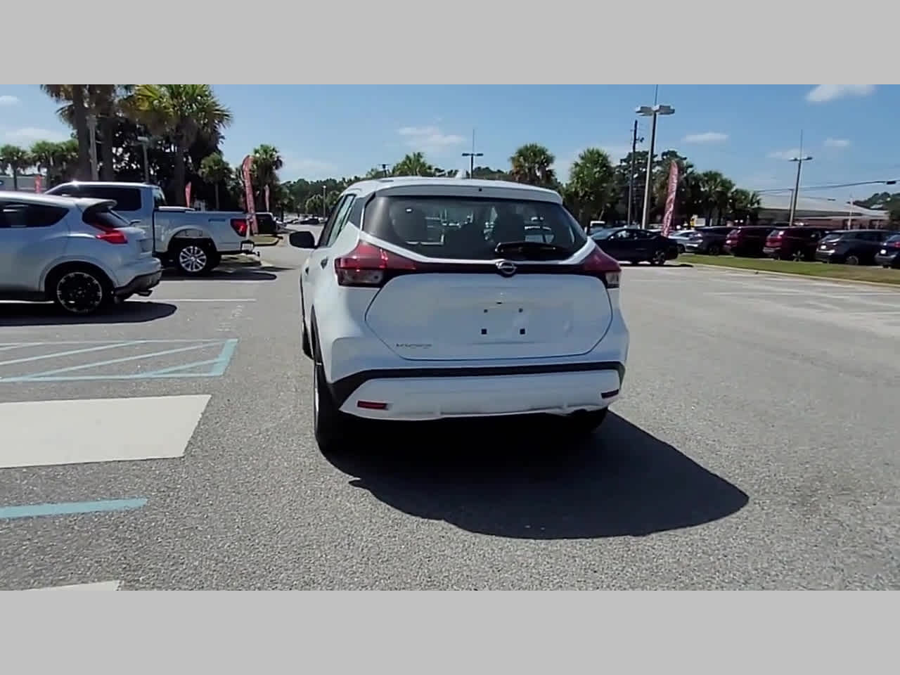 2025 Nissan KICKS PLAY Base - Photo 29