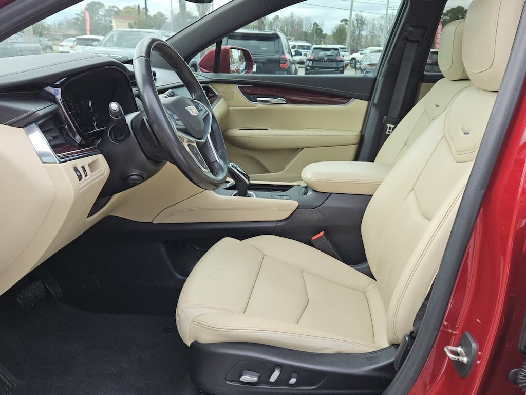 Used 2019 CADILLAC XT5 Premium Luxury SUV
