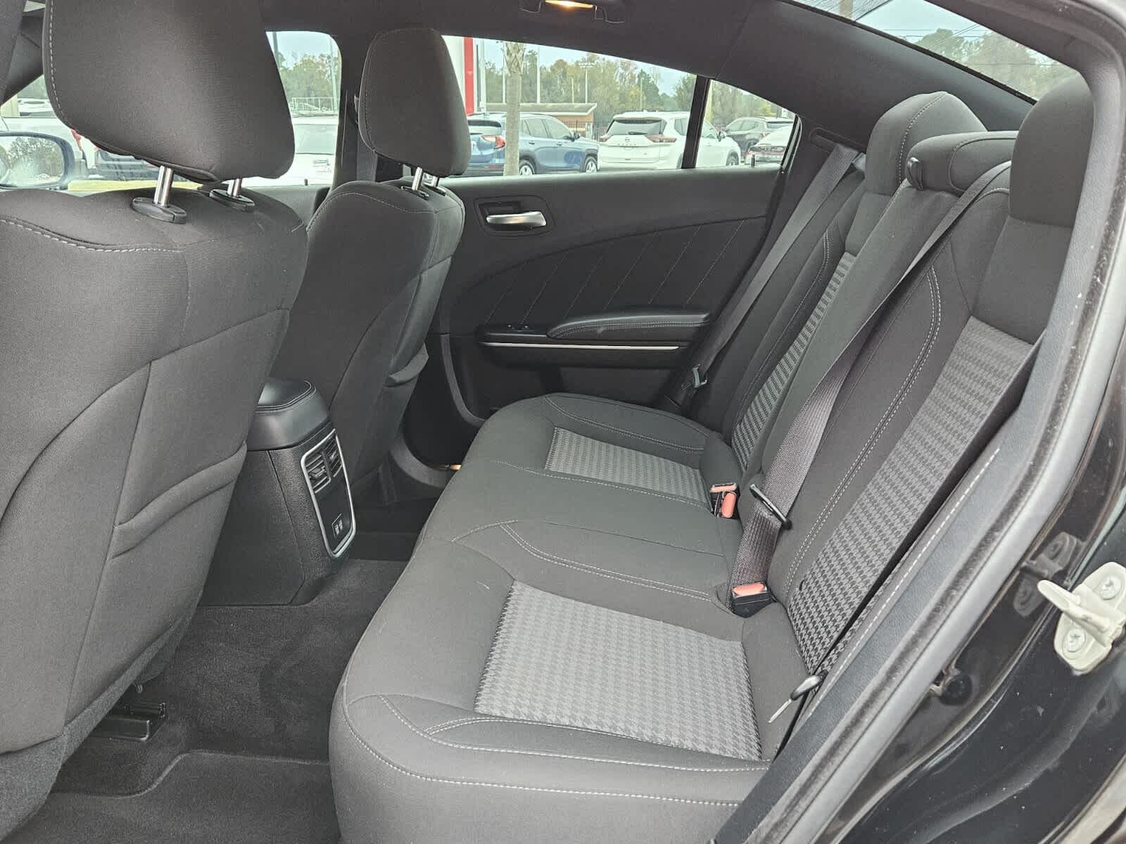 2023 Dodge Charger SXT photo 3