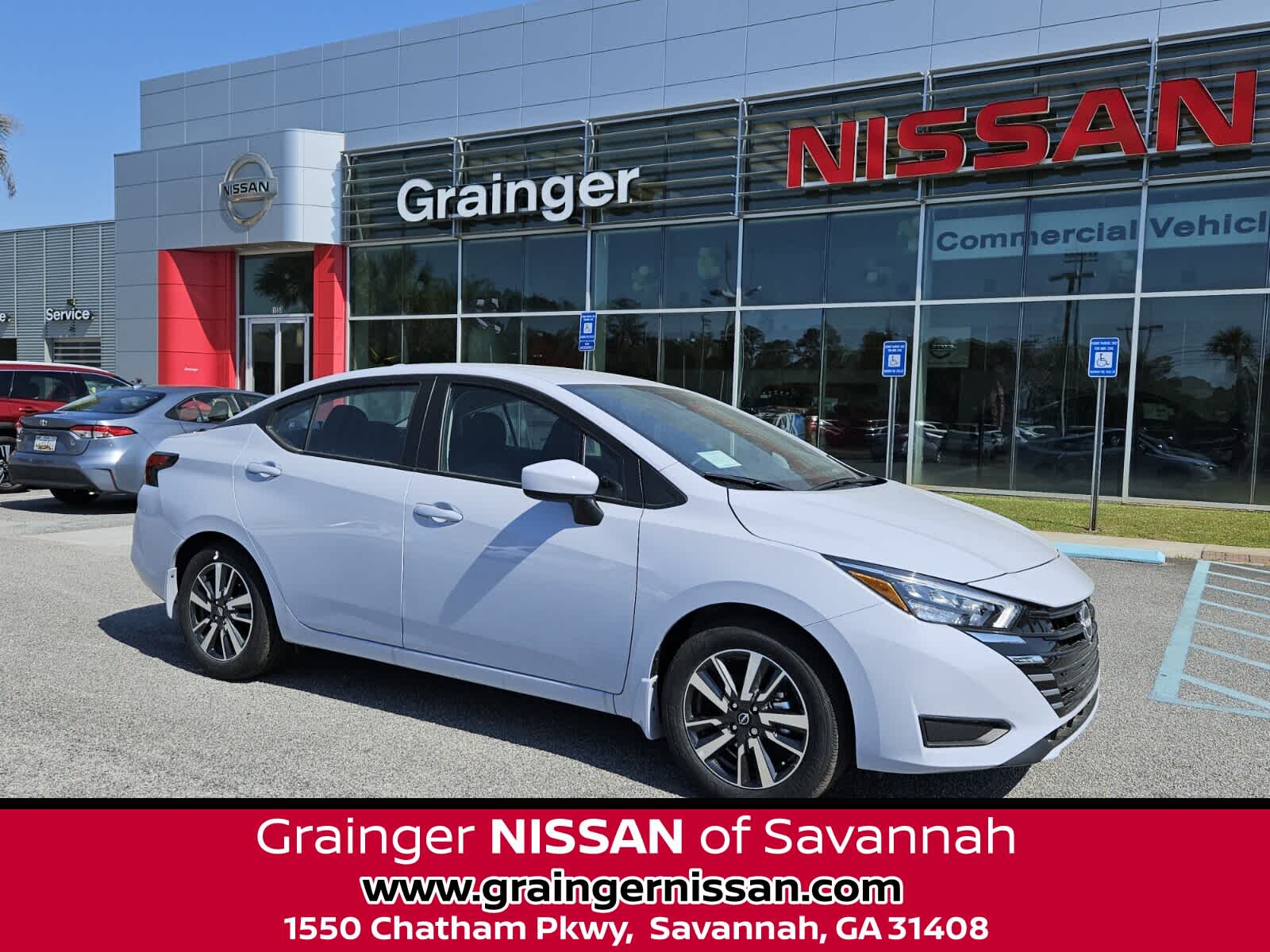 2025 Nissan Versa 1.6 SV CVT's photo