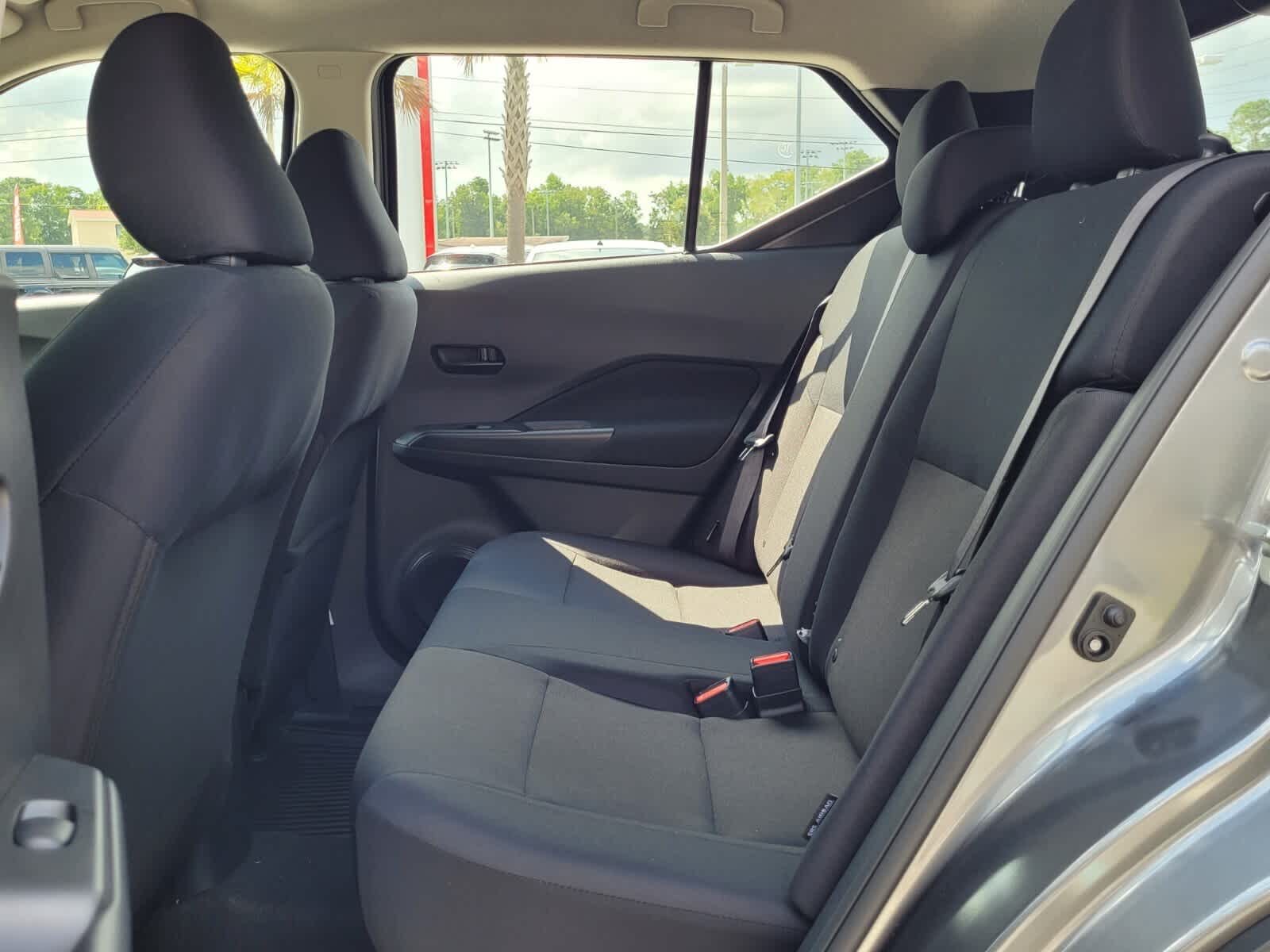 2025 Nissan Kicks Play S photo 4