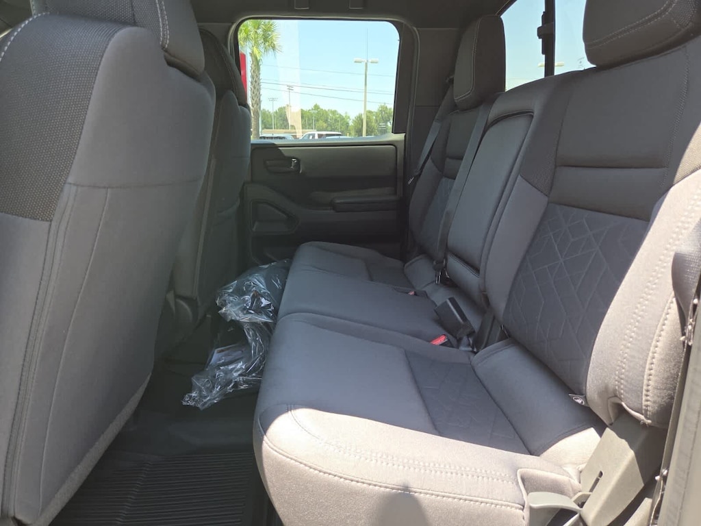 New 2026 Nissan Frontier SV Truck Crew Cab