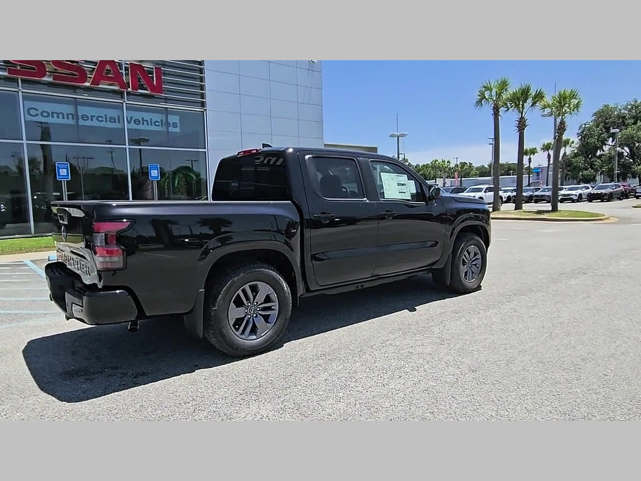2026 Nissan Frontier SV - Photo 33