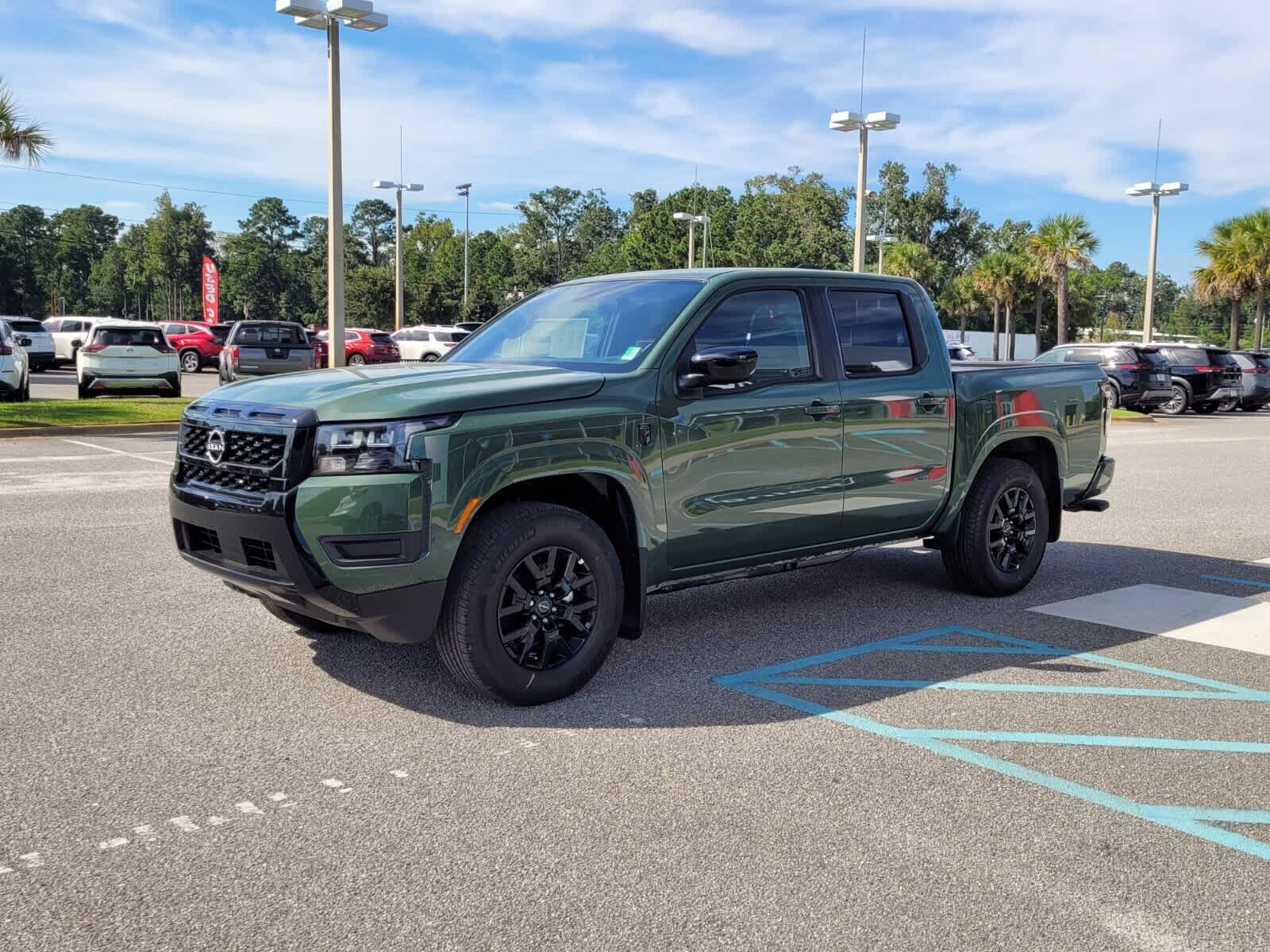 2026 Nissan Frontier SV photo 2