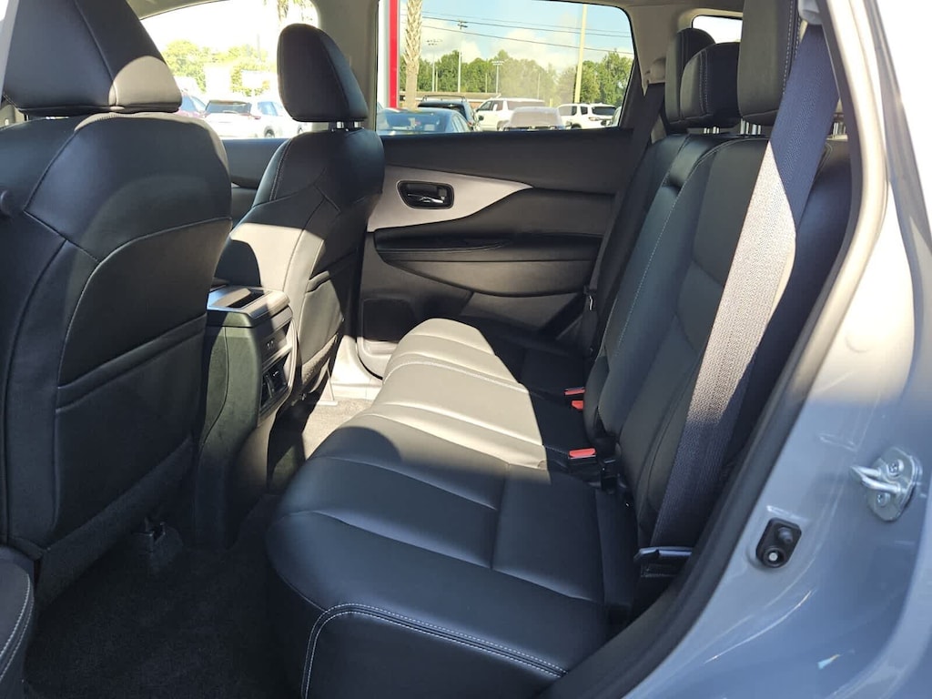 Used 2023 Nissan Murano SV SUV