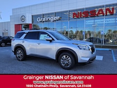 2025 Nissan Pathfinder SV SUV