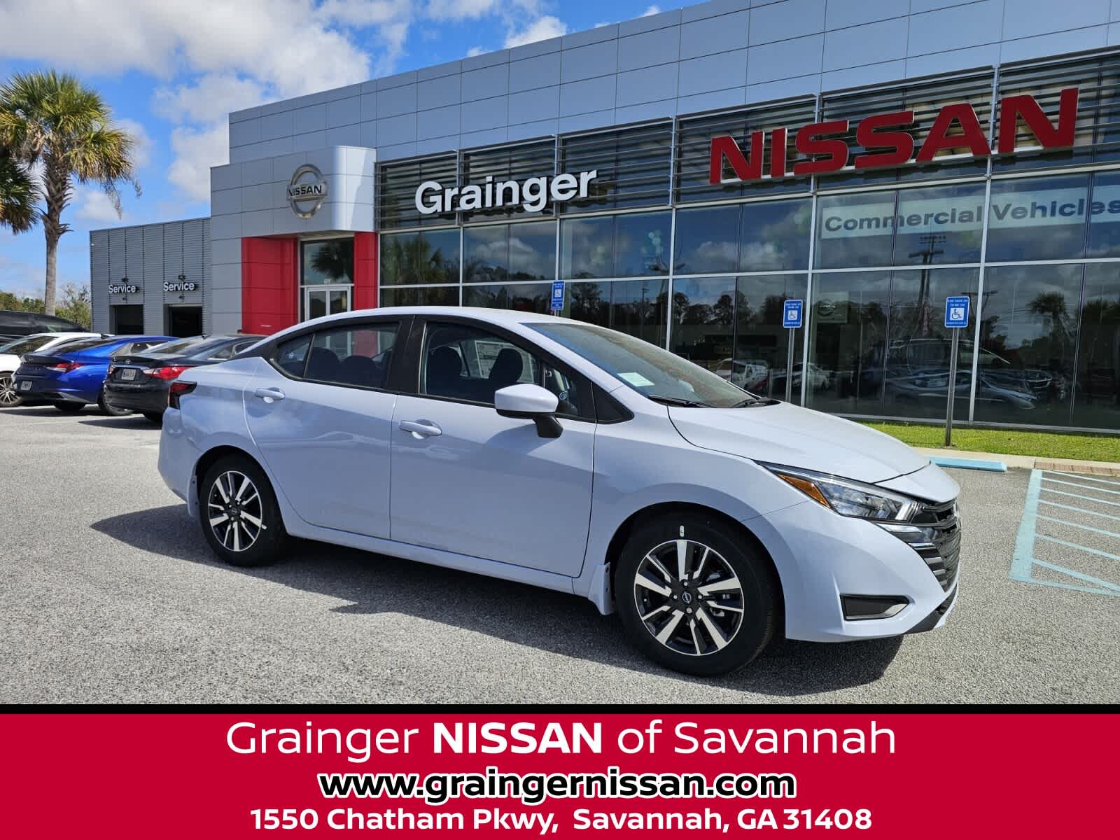 2025 Nissan Versa 1.6 SV CVT's photo