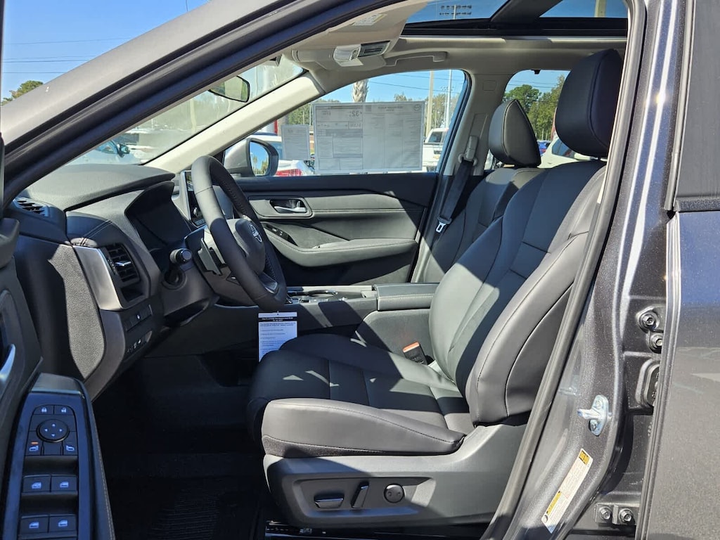 New 2026 Nissan Rogue SV SUV