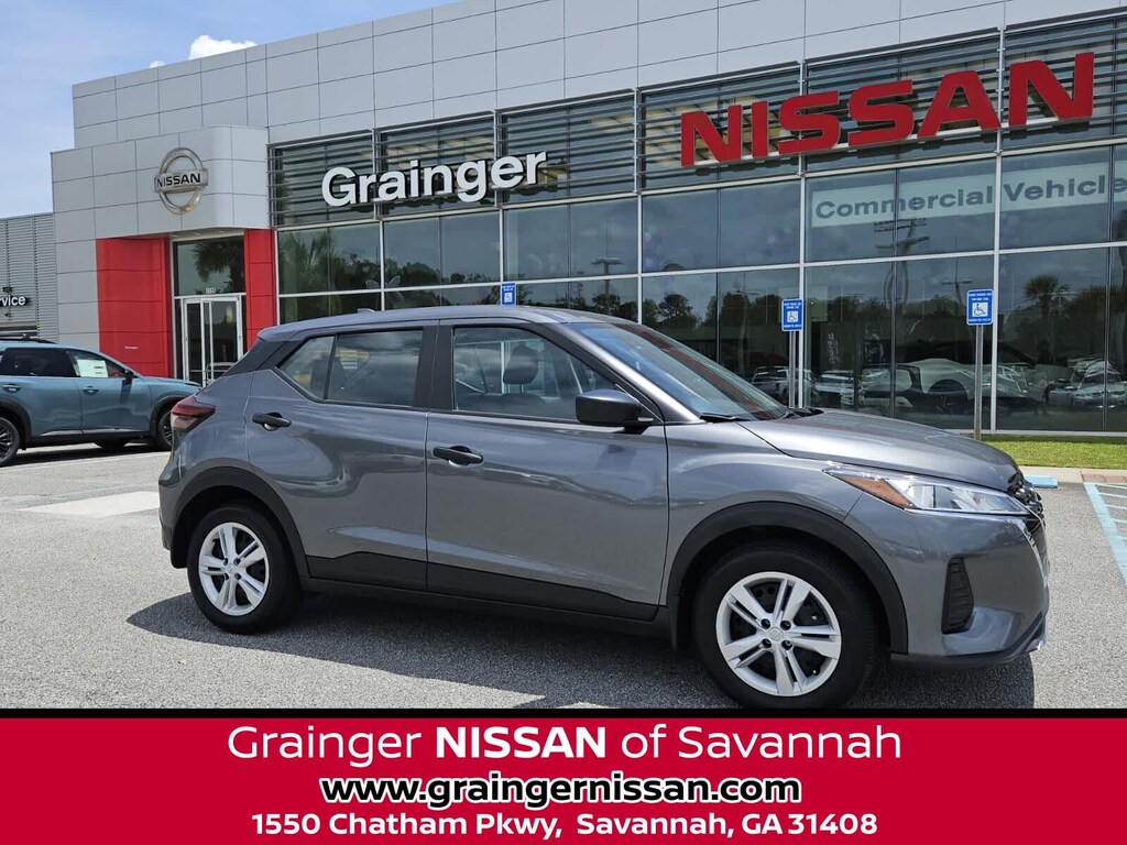 Used 2025 Nissan Kicks Play S SUV