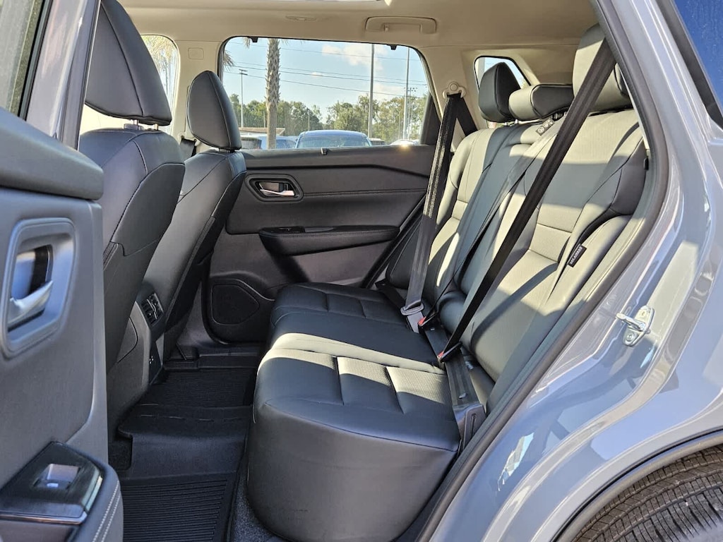 New 2026 Nissan Rogue SV SUV