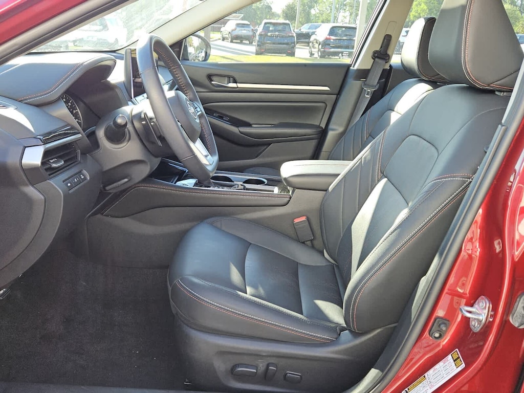 Used 2024 Nissan Altima 2.5 SR Sedan