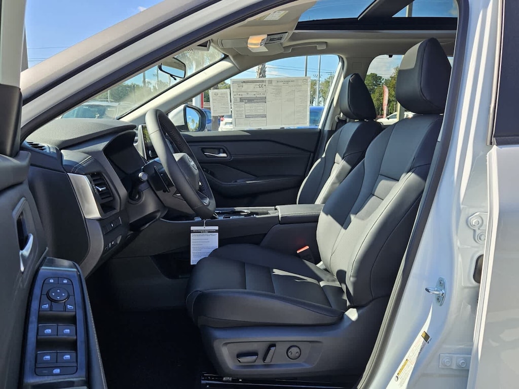 New 2026 Nissan Rogue SV SUV