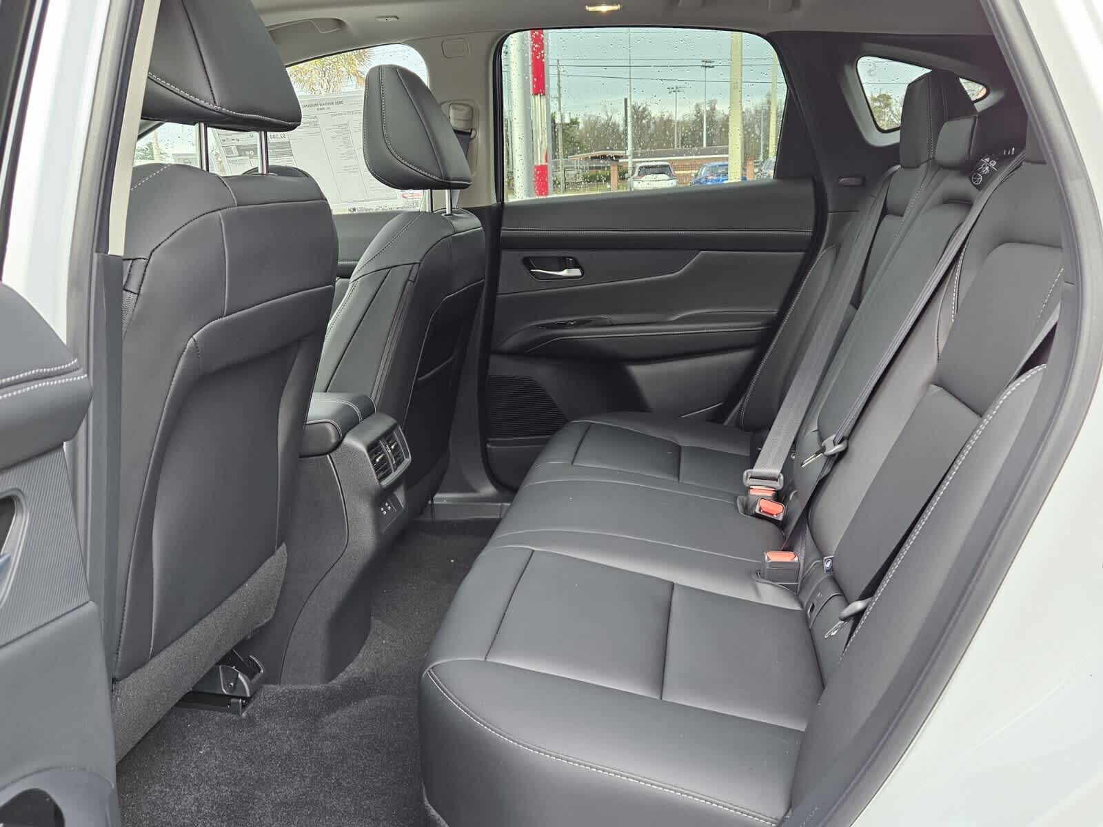 2025 Nissan Murano SL photo 3
