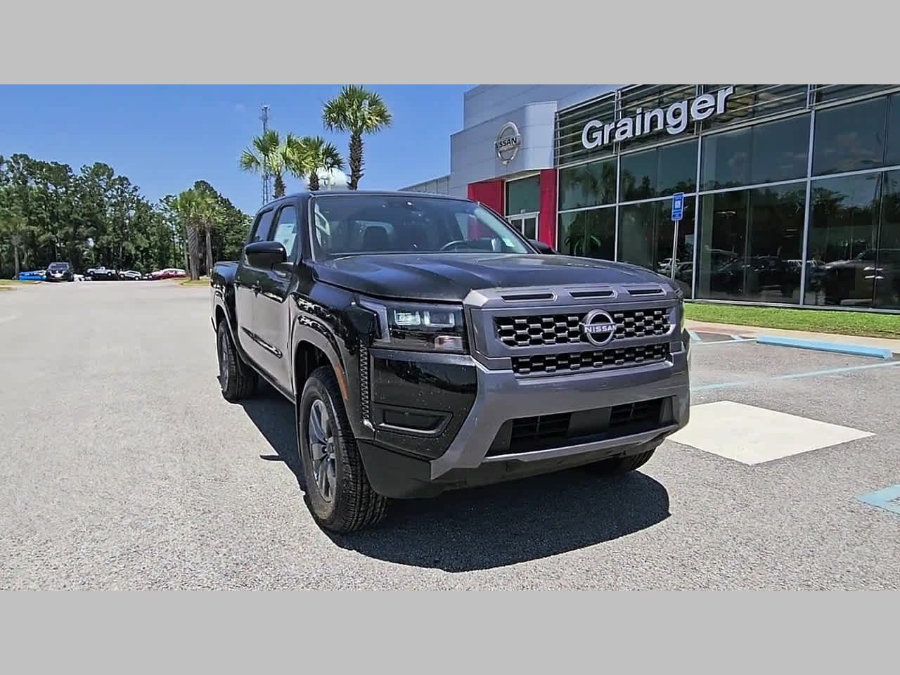 2026 Nissan Frontier SV - Photo 17