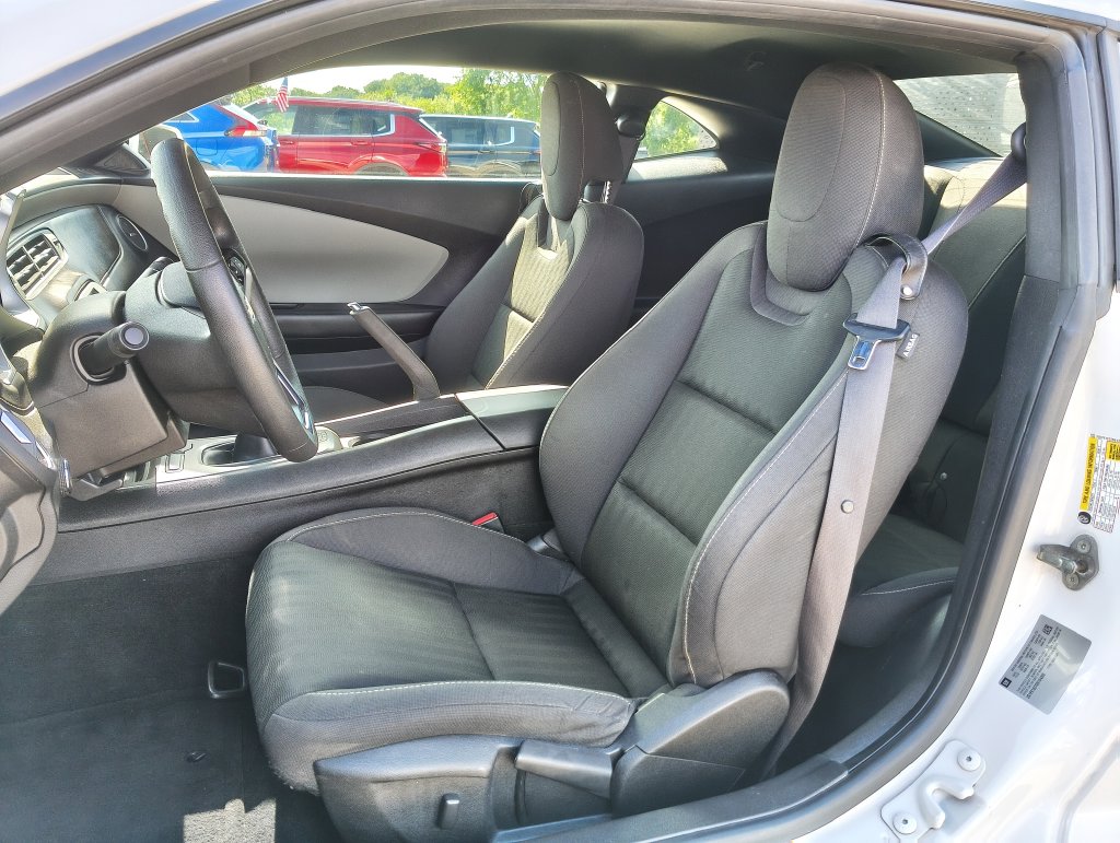 Used 2013 Chevrolet Camaro 1LS with VIN 2G1FE1E37D9164368 for sale in Grand Blanc Township, MI