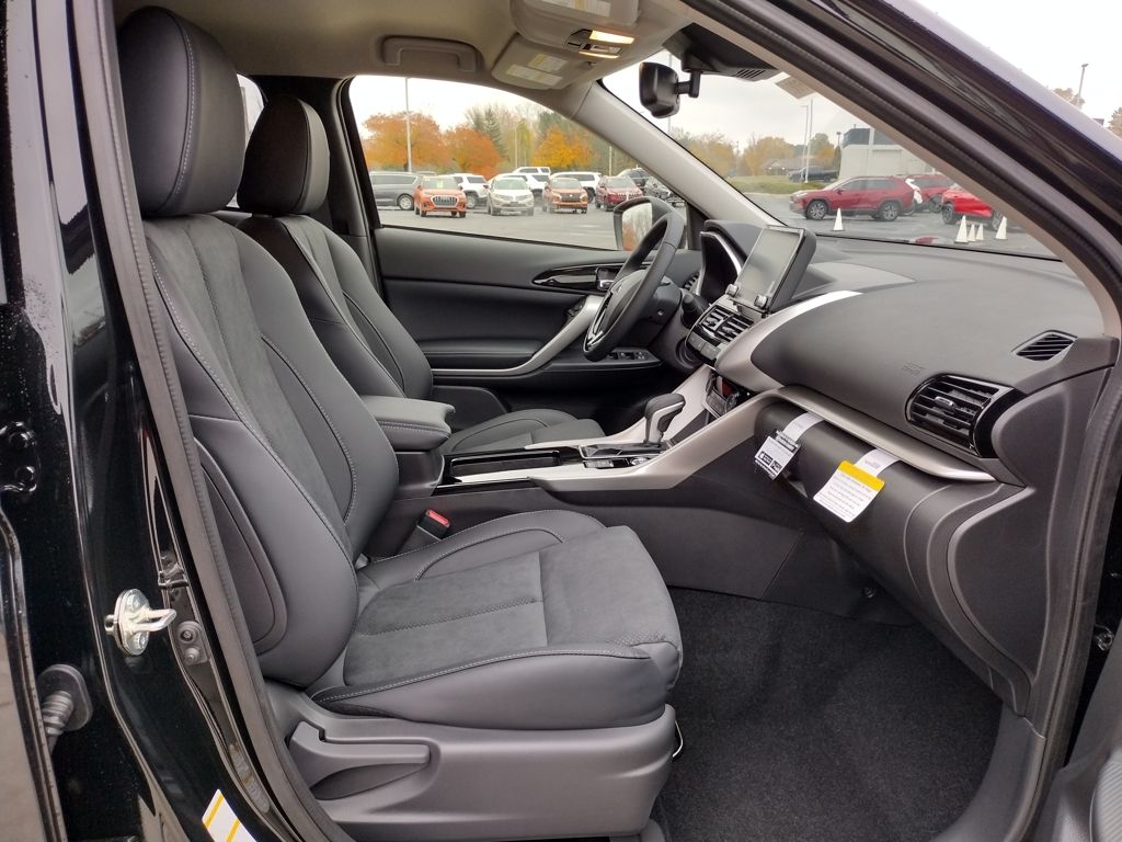 2026 Mitsubishi Eclipse Cross SE - Photo 9