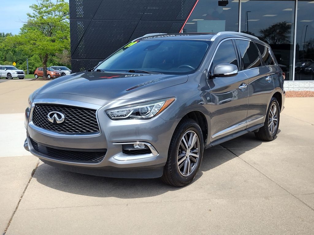2019 INFINITI QX60 LUXE AWD's photo