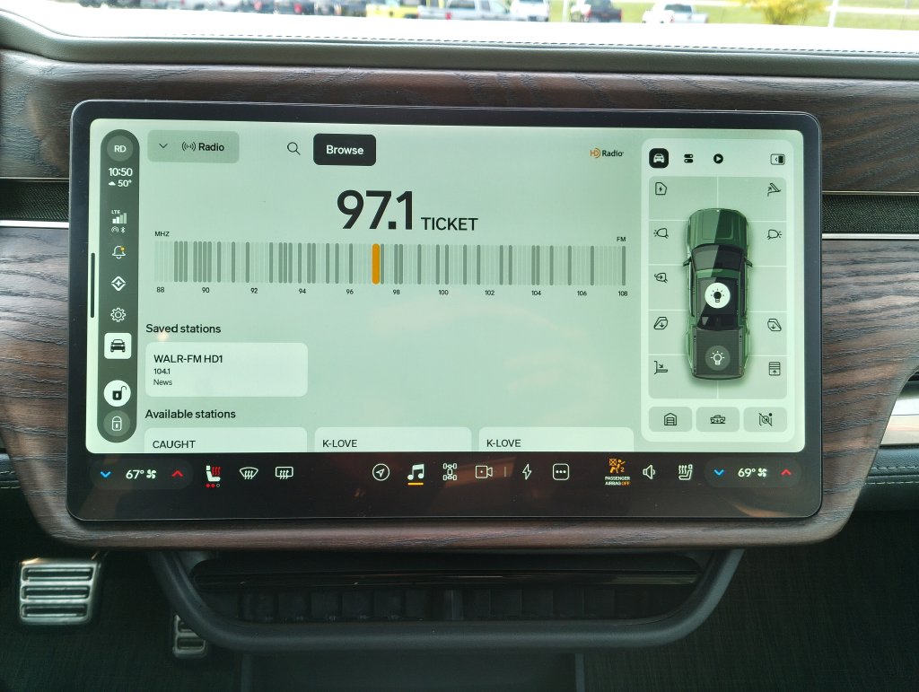 Used 2022 Rivian R1T Launch Edition with VIN 7FCTGAAL2NN004434 for sale in Grand Blanc Township, MI