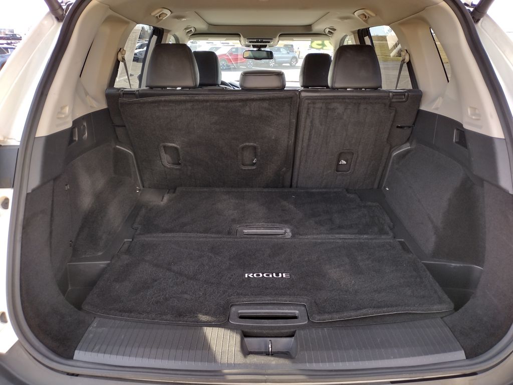 2023 Nissan Rogue Platinum - Photo 11