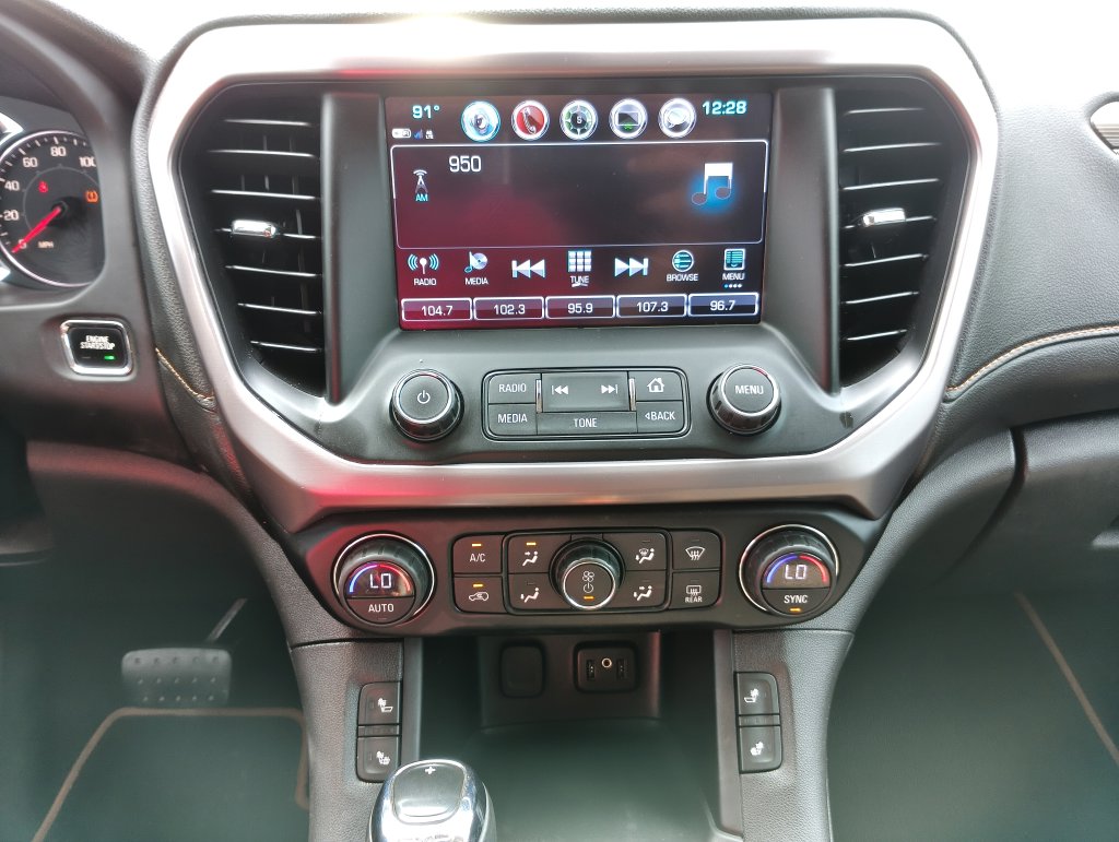 Used 2018 GMC Acadia SLE-2 SUV