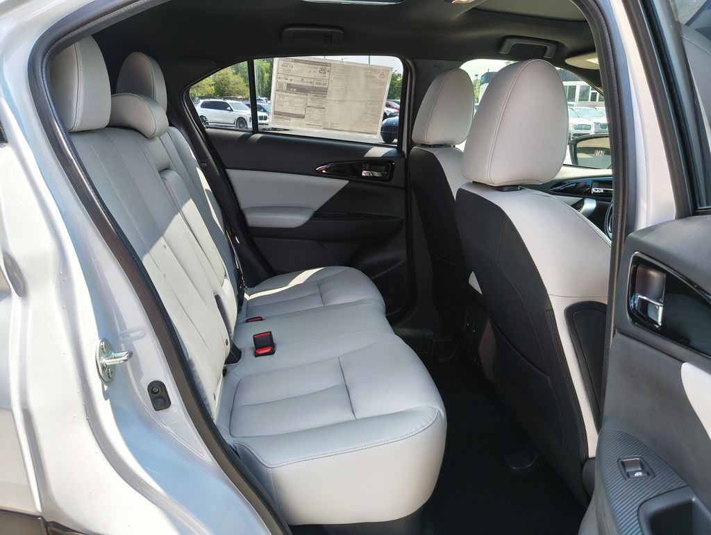 2026 Mitsubishi Eclipse Cross SEL - Photo 10