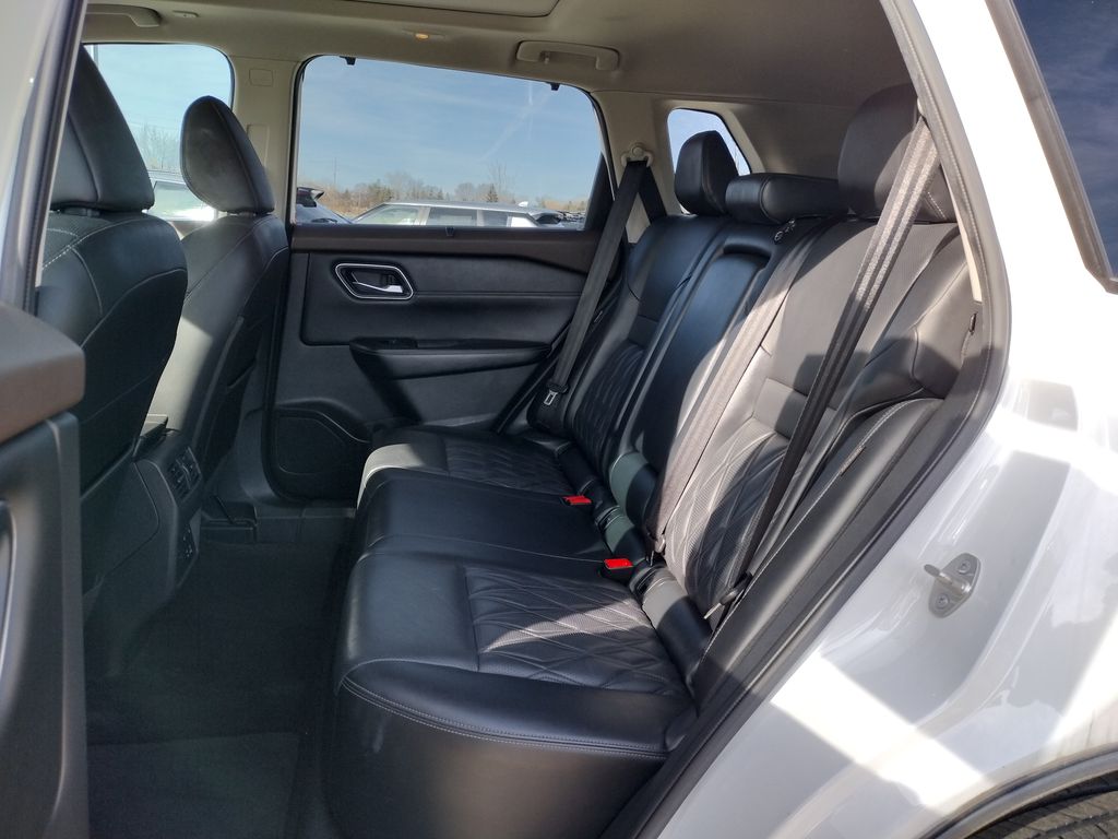 2023 Nissan Rogue Platinum - Photo 9