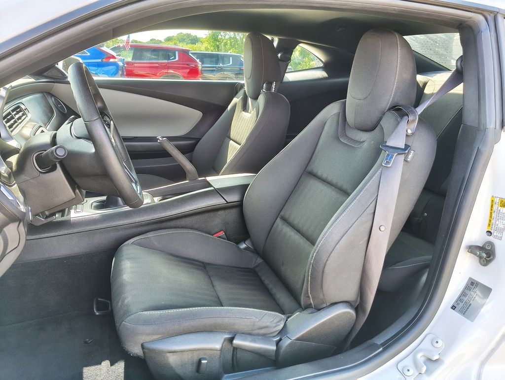 Used 2013 Chevrolet Camaro 1LS with VIN 2G1FE1E37D9164368 for sale in Grand Blanc Township, MI