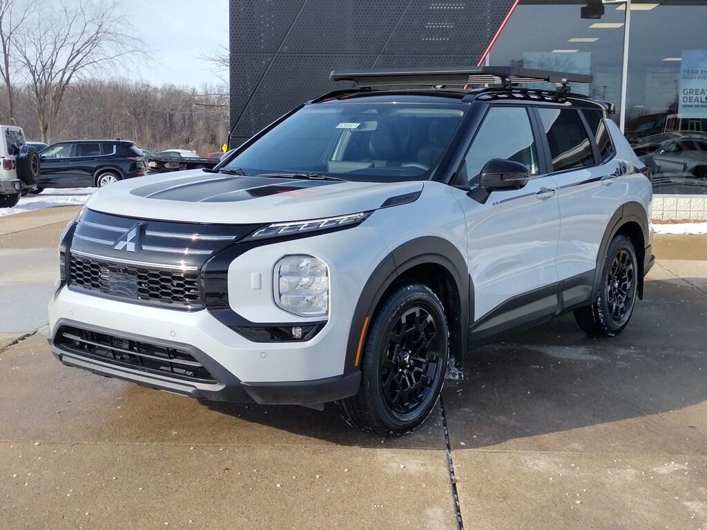 New 2026 Mitsubishi Outlander Trail Edition SUV