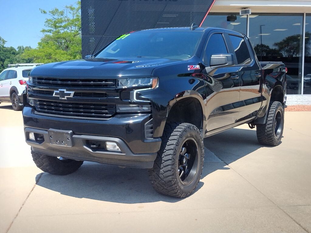 Used 2021 Chevrolet Silverado 1500 RST Truck Crew Cab
