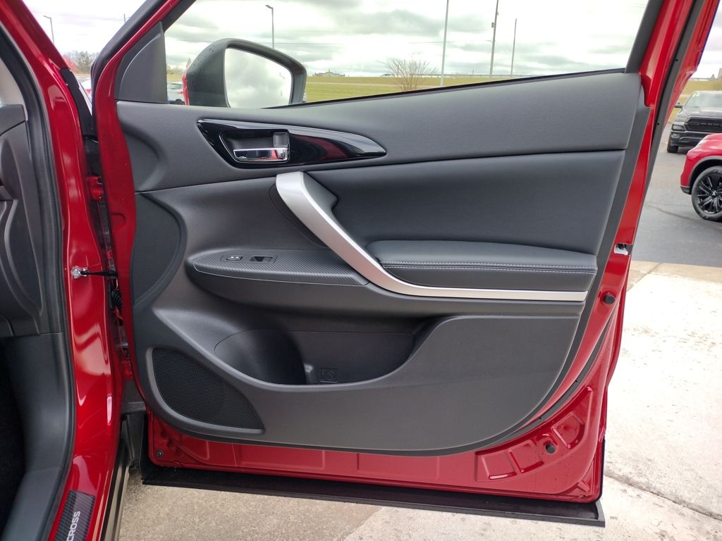 2026 Mitsubishi Eclipse Cross SE - Photo 30