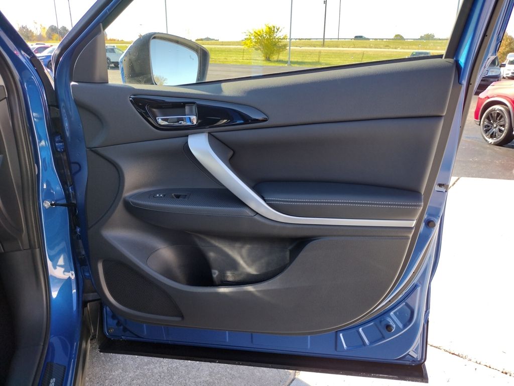 2026 Mitsubishi Eclipse Cross SE - Photo 32