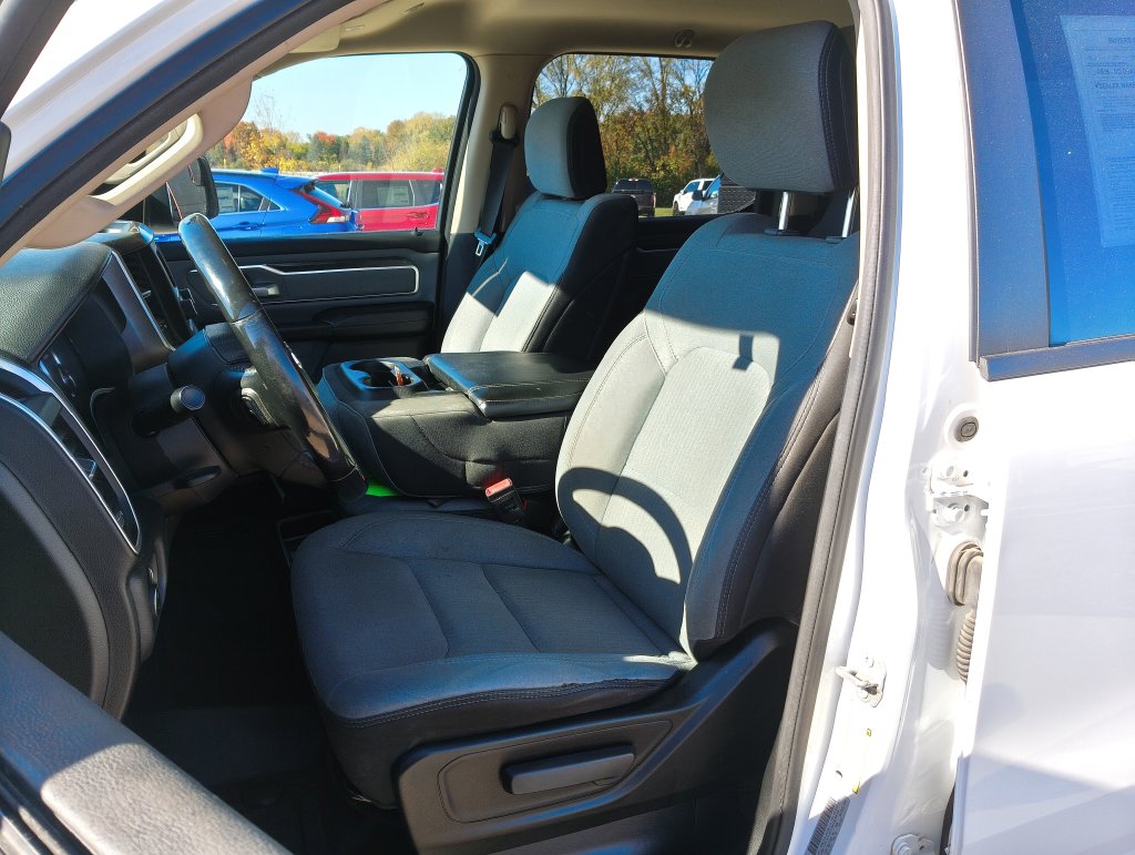 Used 2019 RAM Ram 1500 Pickup Big Horn/Lone Star with VIN 1C6SRFFT8KN737429 for sale in Grand Blanc Township, MI