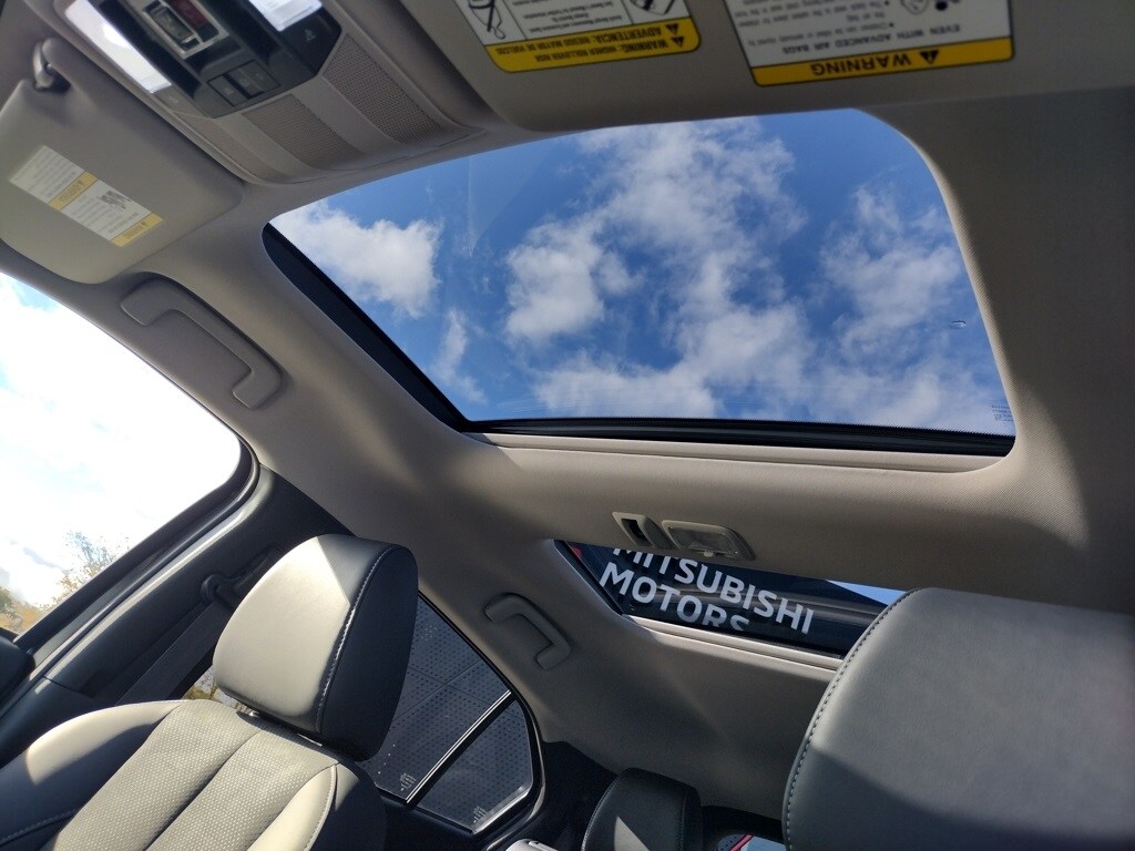 New 2026 Mitsubishi Eclipse Cross SE SUV