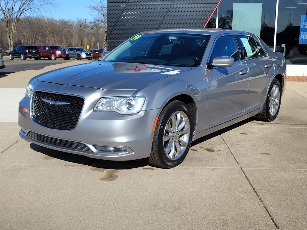 2016 Chrysler 300 Anniversary Package