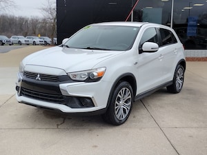 2017 Mitsubishi Outlander Sport 2.0 ES CUV