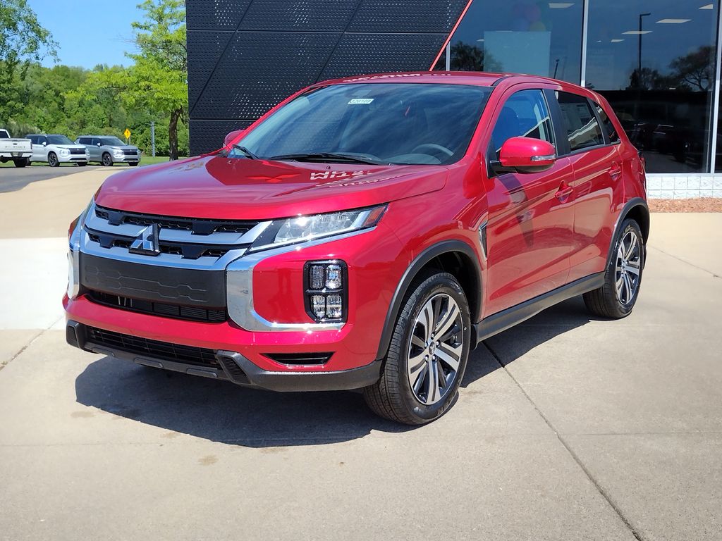 2026 Mitsubishi Outlander Sport's photo