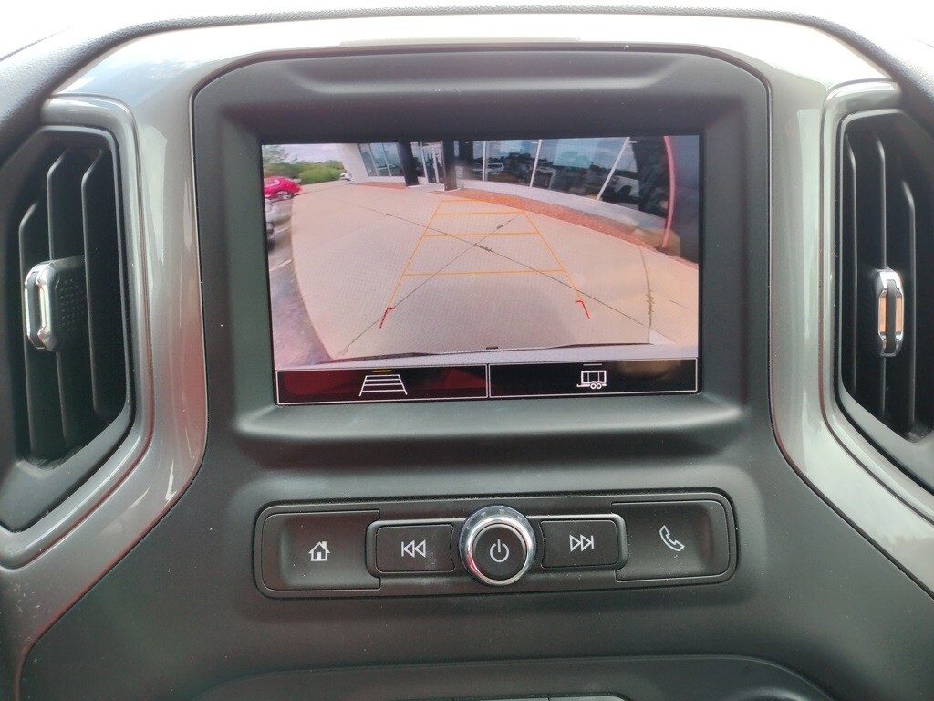 2022 Chevrolet Silverado 1500 Custom photo 4