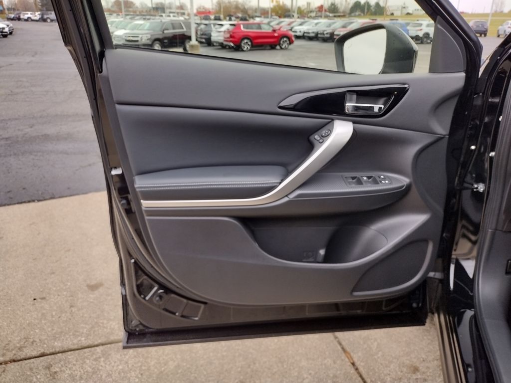 2026 Mitsubishi Eclipse Cross SE - Photo 28