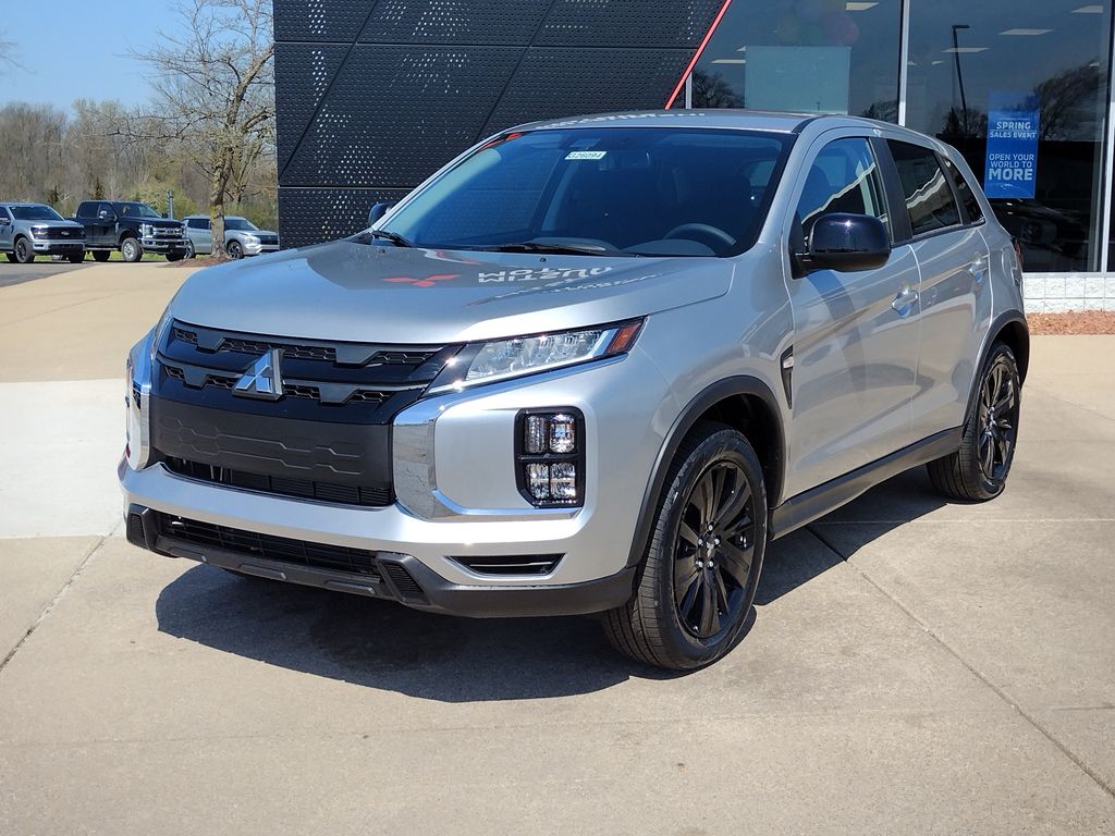 2026 Mitsubishi Outlander Sport 2.0 LE AWC CVT's photo